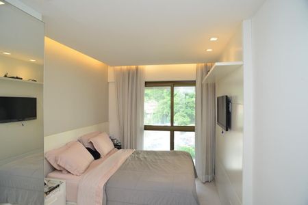 Apartamento à venda com 80m², 2 quartos e 1 vagaSuíte Principal