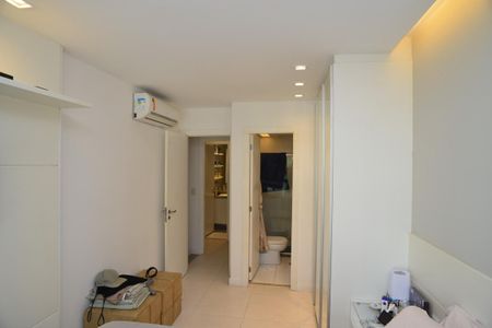 Apartamento à venda com 80m², 2 quartos e 1 vagaSuíte Principal