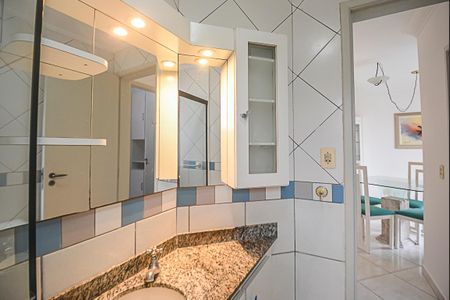 Apartamento para alugar com 47m², 1 quarto e 1 vaga Apartamento para alugar com 47m², 1 quarto e 1 vagaBanheiro