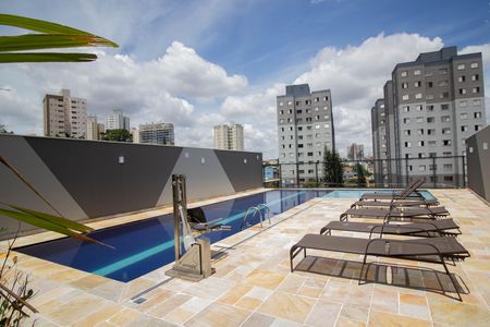 Apartamento para alugar com 44m², 2 quartos e sem vaga Apartamento para alugar com 44m², 2 quartos e sem vagaÁrea comum - Piscina