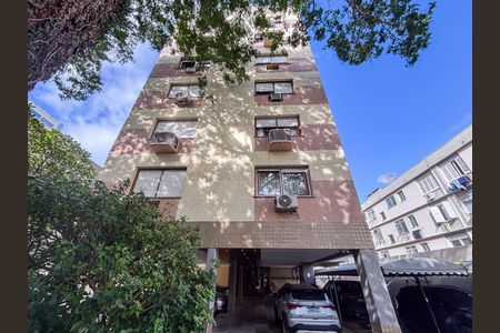 Apartamento à venda com 90m², 2 quartos e 1 vaga Apartamento à venda com 90m², 2 quartos e 1 vagaFachada