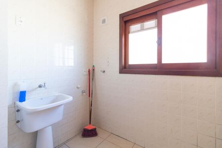 Apartamento à venda com 90m², 2 quartos e 1 vaga Apartamento à venda com 90m², 2 quartos e 1 vagaCozinha e Área de Serviço