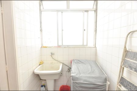 Apartamento à venda com 70m², 2 quartos e 1 vagaÁrea de Serviço