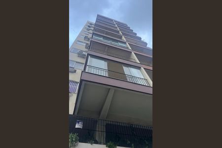Apartamento à venda com 70m², 2 quartos e 1 vagaFachada