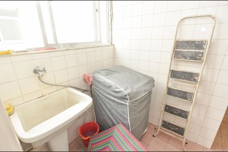 Apartamento à venda com 70m², 2 quartos e 1 vagaÁrea de Serviço