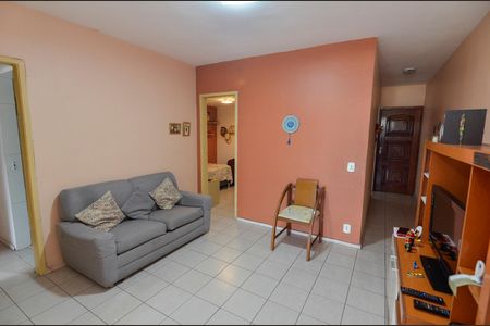 Apartamento à venda com 70m², 2 quartos e 1 vagaSala