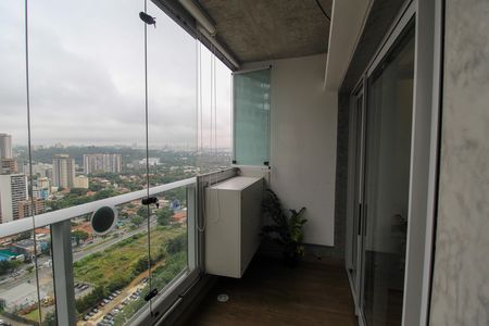Apartamento à venda com 36m², 1 quarto e 1 vaga Apartamento à venda com 36m², 1 quarto e 1 vagaVaranda