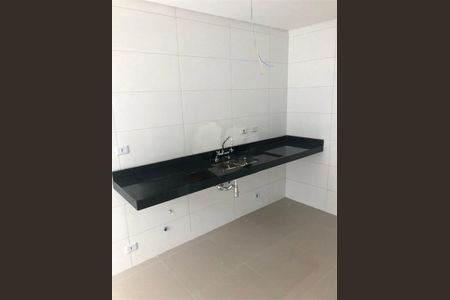 Casa à venda com 2 quartos, 75m² em Vila Divina Pastora, São Paulo