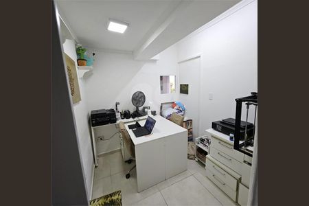 Casa à venda com 4 quartos, 320m² em Vila Monumento, São Paulo