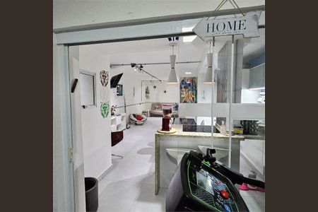 Casa à venda com 320m², 4 quartos e 3 vagas