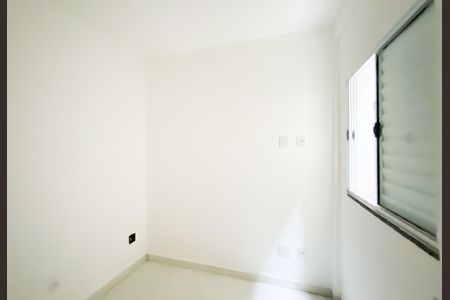 Quarto 2 de apartamento para alugar com 2 quartos, 45m² em Jardim Nordeste, São Paulo