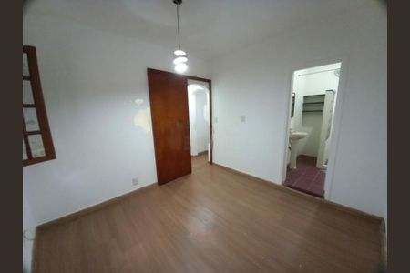 Casa à venda com 3 quartos, 150m² em Jardim Marajoara, São Paulo