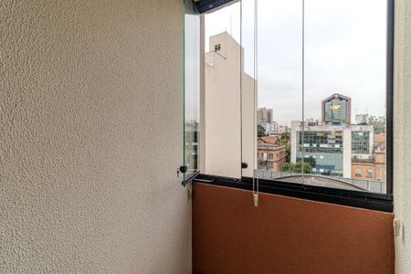 Varanda de kitnet/studio para alugar com 1 quarto, 24m² em Vila Buarque, São Paulo