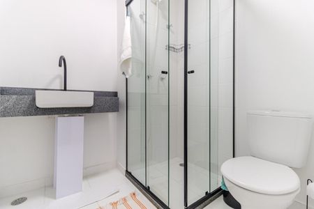 Studio para alugar com 24m², 1 quarto e sem vaga Studio para alugar com 24m², 1 quarto e sem vagaBanheiro