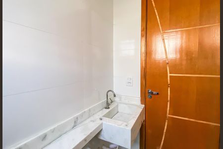Apartamento para alugar com 55m², 2 quartos e sem vaga Apartamento para alugar com 55m², 2 quartos e sem vagaBanheiro