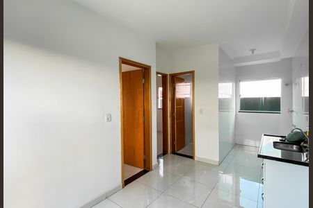 Apartamento para alugar com 55m², 2 quartos e sem vaga Apartamento para alugar com 55m², 2 quartos e sem vagaSala/cozinha