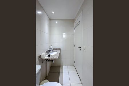 Apartamento para alugar com 133m², 3 quartos e 2 vagas Apartamento para alugar com 133m², 3 quartos e 2 vagasBanheiro da Suíte
