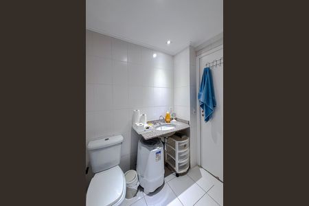 Apartamento para alugar com 133m², 3 quartos e 2 vagas Apartamento para alugar com 133m², 3 quartos e 2 vagasBanheiro da Suíte 3
