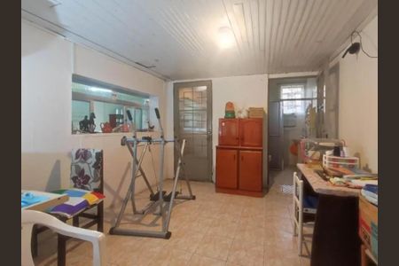 Cozinha de casa à venda com 4 quartos, 127m² em Menino Deus, Porto Alegre