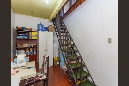 Quarto de casa à venda com 4 quartos, 127m² em Menino Deus, Porto Alegre