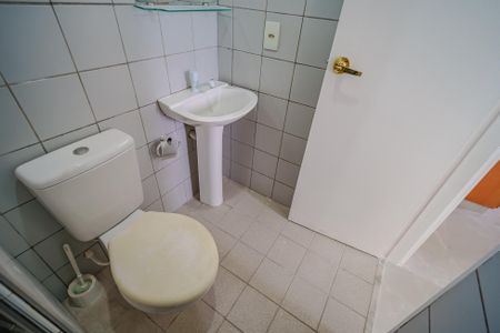 Apartamento à venda com 50m², 2 quartos e 1 vaga Apartamento à venda com 50m², 2 quartos e 1 vagaBanheiro