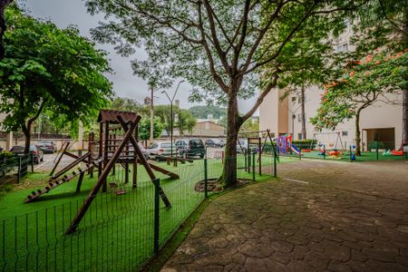 Apartamento à venda com 50m², 2 quartos e 1 vaga Apartamento à venda com 50m², 2 quartos e 1 vagaÁrea comum - Playground