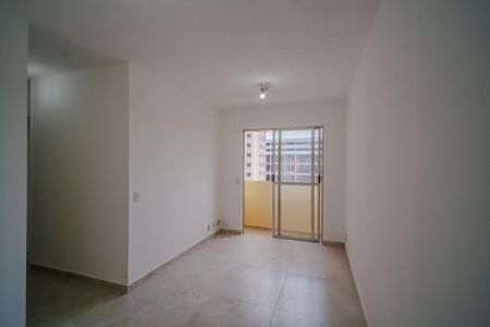 Sala de apartamento à venda com 2 quartos, 50m² em Conjunto Promorar Raposo Tavares, São Paulo