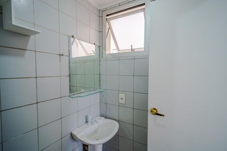 Apartamento à venda com 50m², 2 quartos e 1 vaga Apartamento à venda com 50m², 2 quartos e 1 vagaBanheiro