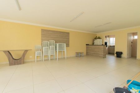 Apartamento para alugar com 43m², 2 quartos e 1 vaga Apartamento para alugar com 43m², 2 quartos e 1 vagaÁrea comum - Salão de festas