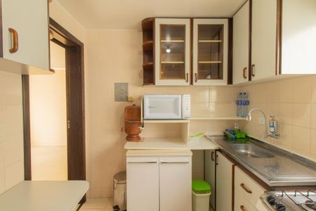 Apartamento para alugar com 43m², 2 quartos e 1 vaga Apartamento para alugar com 43m², 2 quartos e 1 vagaCozinha e Área de Serviço