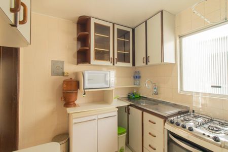 Apartamento para alugar com 43m², 2 quartos e 1 vaga Apartamento para alugar com 43m², 2 quartos e 1 vagaCozinha e Área de Serviço