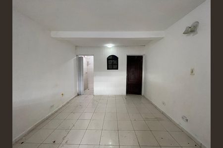 Sala/Quarto de casa à venda com 1 quarto, 24m² em Jardim Raposo Tavares, São Paulo