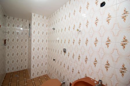 Apartamento à venda com 60m², 2 quartos e 1 vaga Apartamento à venda com 60m², 2 quartos e 1 vagaBanheiro