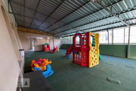 Apartamento à venda com 60m², 2 quartos e 1 vaga Apartamento à venda com 60m², 2 quartos e 1 vagaÁrea comum - Playground