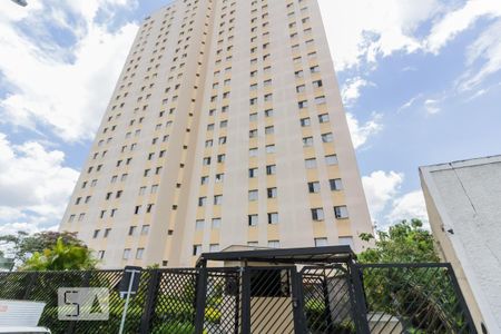 Apartamento à venda com 60m², 2 quartos e 1 vaga Apartamento à venda com 60m², 2 quartos e 1 vagaFachada e portaria