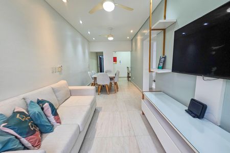 Apartamento para alugar com 2 quartos, 75m² em Jardim Las Palmas, Guarujá