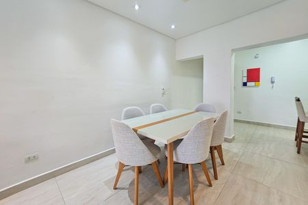 Apartamento para alugar com 75m², 2 quartos e 1 vaga