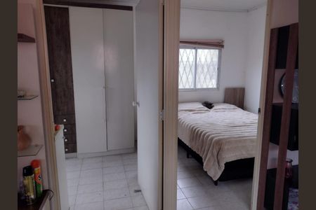 Casa à venda com 150m², 3 quartos e 1 vaga Casa à venda com 150m², 3 quartos e 1 vagaQuarto