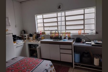 Casa à venda com 150m², 3 quartos e 1 vaga Casa à venda com 150m², 3 quartos e 1 vagaCozinha