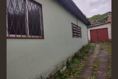 Casa à venda com 150m², 3 quartos e 1 vaga Casa à venda com 150m², 3 quartos e 1 vagaGaragem