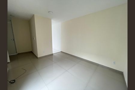 Sala de apartamento à venda com 2 quartos, 44m² em Parque Ipe, São Paulo