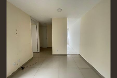 Apartamento à venda com 44m², 2 quartos e 1 vaga Apartamento à venda com 44m², 2 quartos e 1 vagaSala