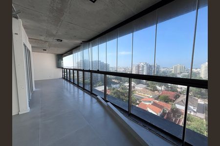Apartamento para alugar com 104m², 3 quartos e 1 vagaVaranda