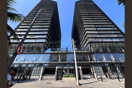 Apartamento para alugar com 104m², 3 quartos e 1 vagaFachada
