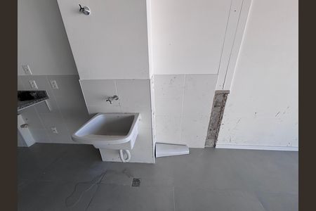 Apartamento para alugar com 104m², 3 quartos e 1 vagaÁrea de Serviço