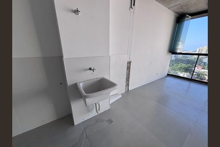 Apartamento para alugar com 104m², 3 quartos e 1 vagaÁrea de Serviço