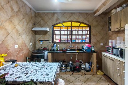 Casa para alugar com 140m², 2 quartos e 4 vagas Casa para alugar com 140m², 2 quartos e 4 vagasCozinha