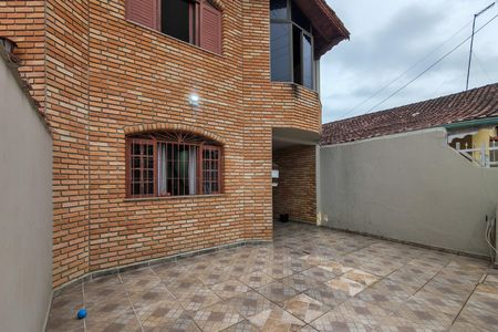 Casa para alugar com 140m², 2 quartos e 4 vagas Casa para alugar com 140m², 2 quartos e 4 vagasGaragem