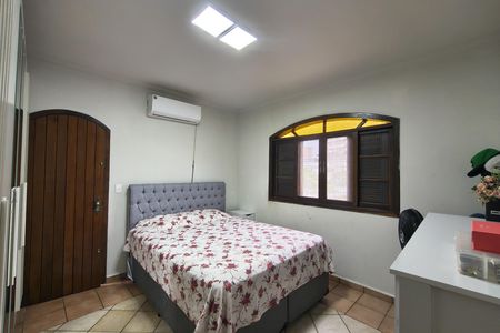 Casa para alugar com 140m², 2 quartos e 4 vagas Casa para alugar com 140m², 2 quartos e 4 vagasQuarto