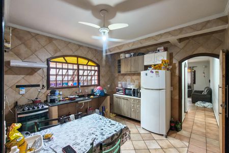 Casa para alugar com 140m², 2 quartos e 4 vagas Casa para alugar com 140m², 2 quartos e 4 vagasCozinha